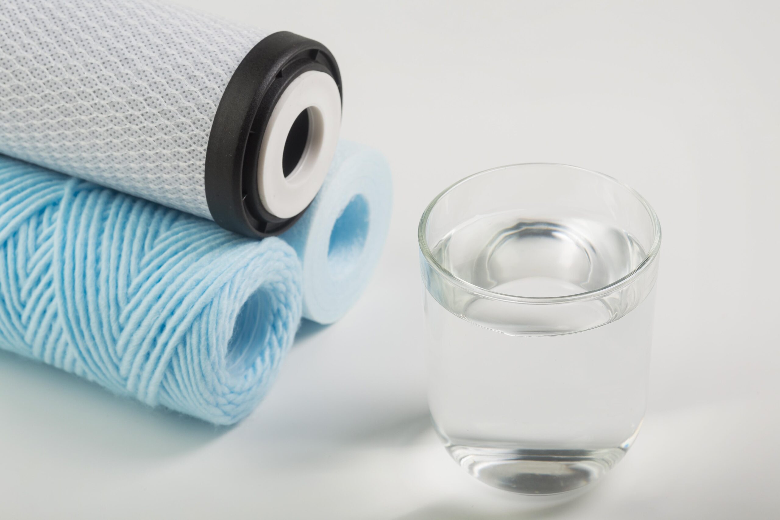 pile-water-filters-glass-water